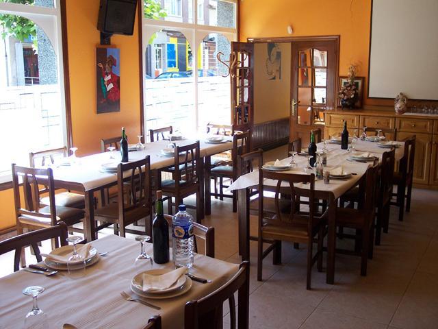 Hotel Restaurante Pizzeria Abc Laracha 외부 사진